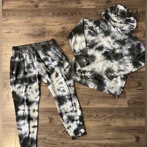 Lululemon Warm Down Tracksuit